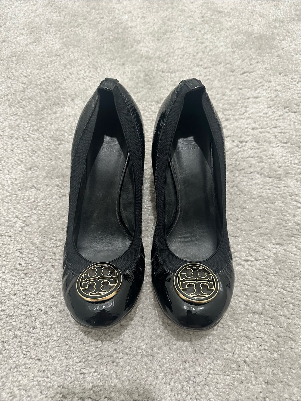 Tory Burch Caroline Wedge in Black Leather Size 8.5-9Womens